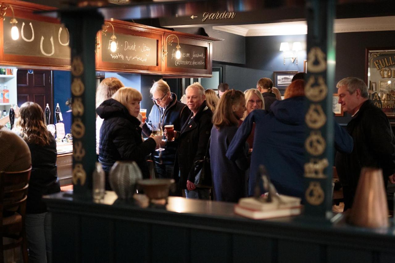 The Three Horseshoes East Worldham Alton  Exterior foto