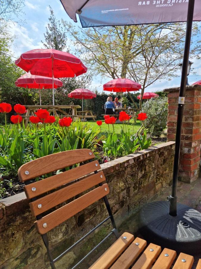 The Three Horseshoes East Worldham Alton  Exterior foto